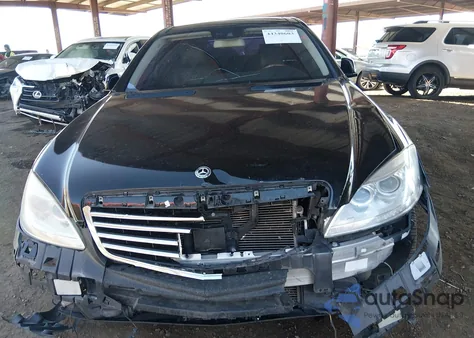 2013 Mercedes-Benz S 550 из США, поврежденный, VIN WDDNG7DB7DA500703